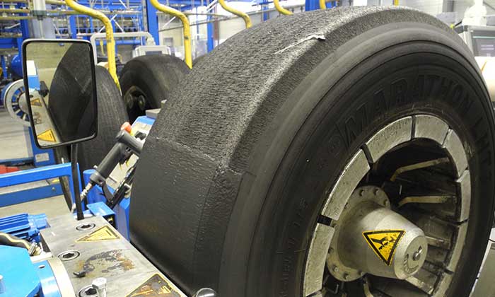 AZuR refutes 10 (false) prejudices about retreaded tires