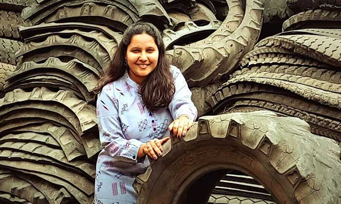 Indian entrepreneur manufactures footwear from end-of-life truck tires