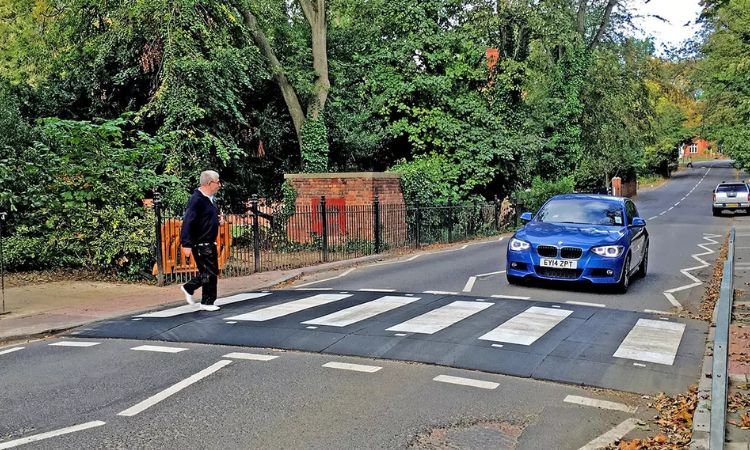 Rosehill's eco-friendly raised tables: practical solution for safer roads