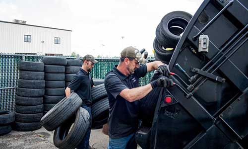 As tire stockpiles grow, Mexico considers tire recycling more seriously