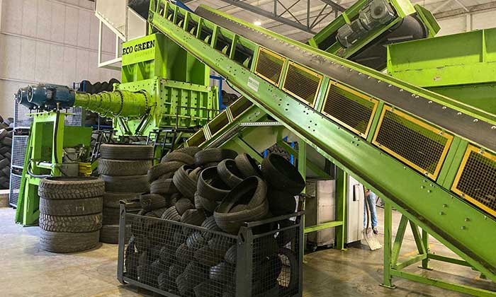 Like new: Primary two-shaft tire shredder ECO Green Giant 120 for sale in Switzerland